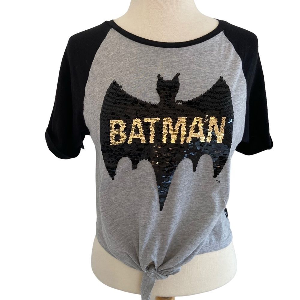 Graphic tee sequins Batman t-shirt super Hero short sleeves jersey medium